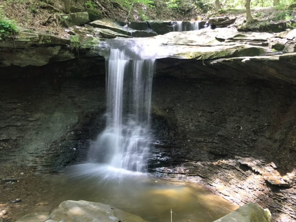 Blue Hen Falls en el Parque Nacional del Valle de Cuyahoga