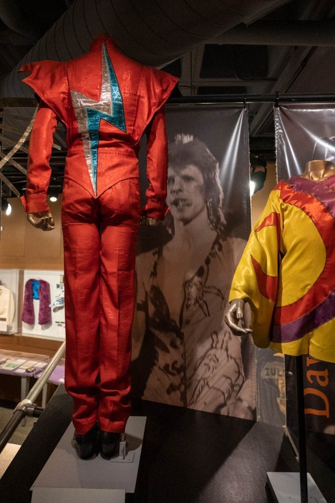 Exhibición del Salón de la Fama del Rock and Roll David Bowie