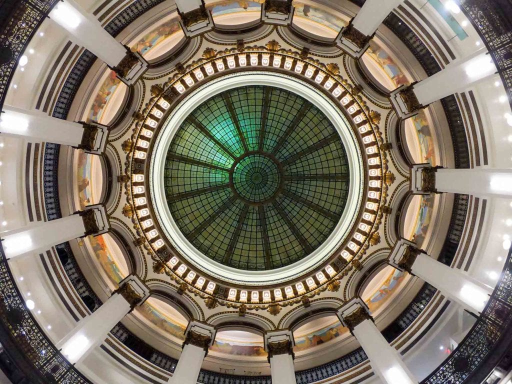 Cúpula de cristal en Cleveland Heinen's