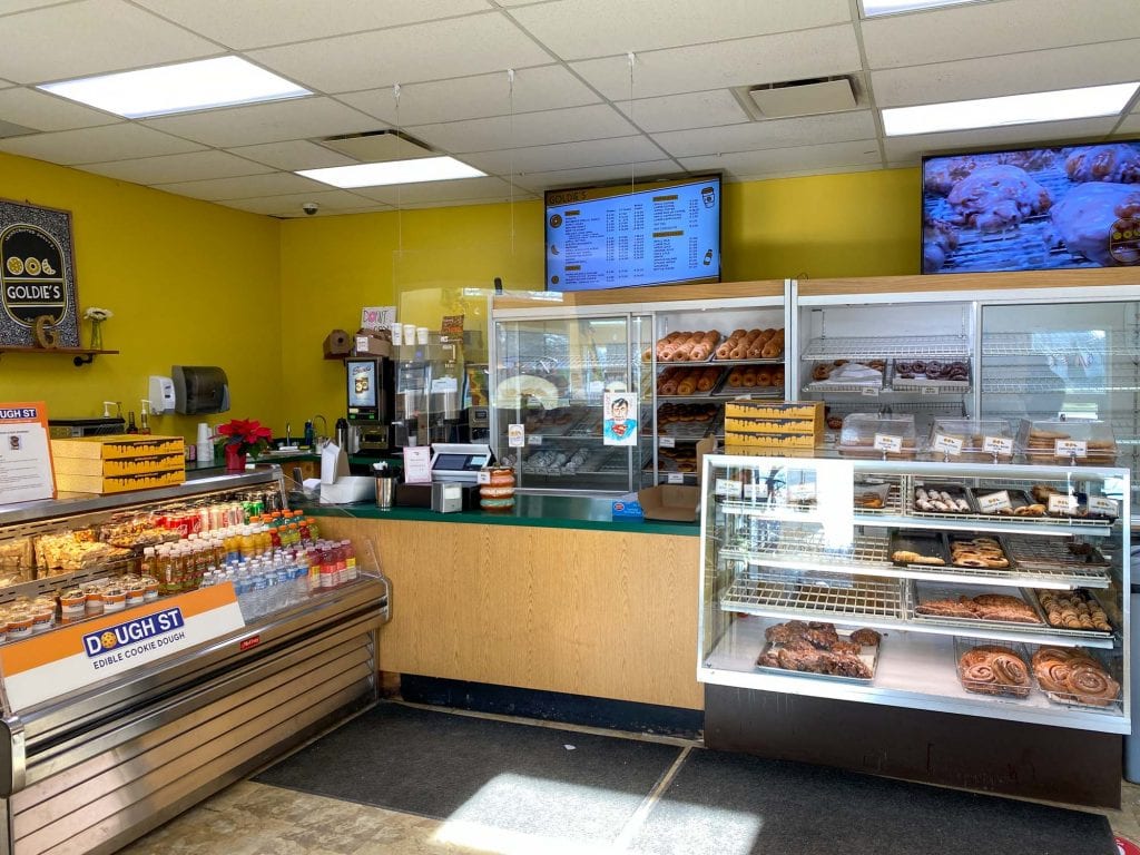 Vitrina Goldie's Donuts