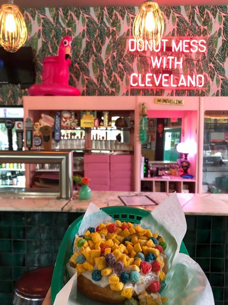 Prepara nueces en Cleveland