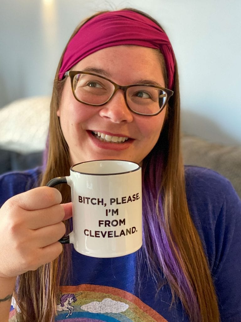 Perra por favor taza de Cleveland