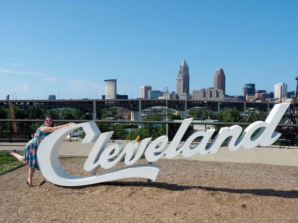 Signo de guión de Cleveland